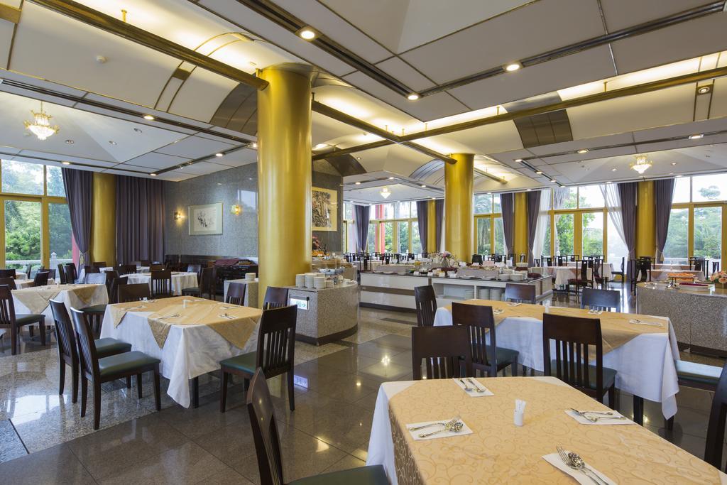The Grand Hotel Kaohsiung Exterior photo