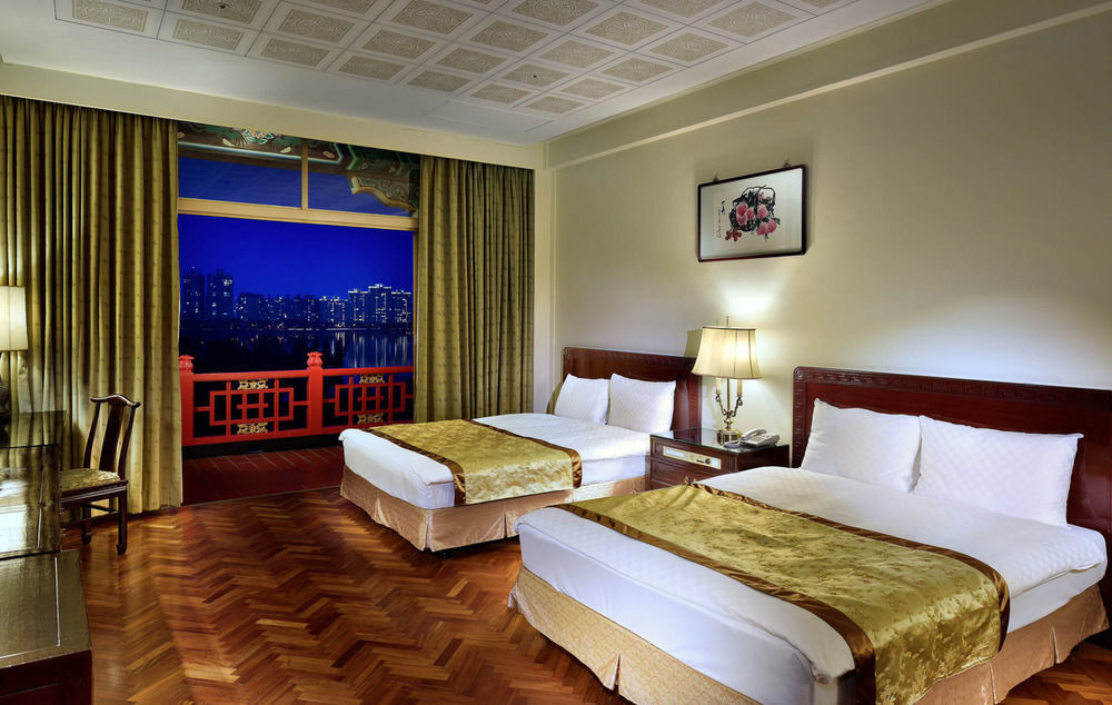 The Grand Hotel Kaohsiung Exterior photo