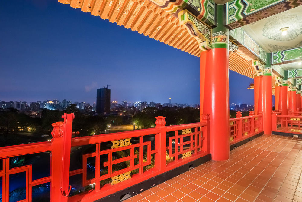 The Grand Hotel Kaohsiung Exterior photo