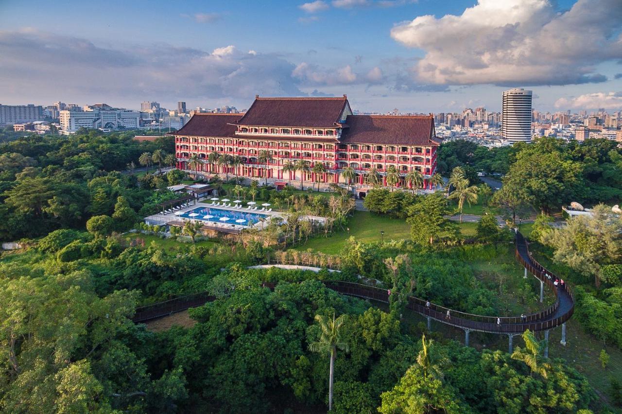 The Grand Hotel Kaohsiung Exterior photo